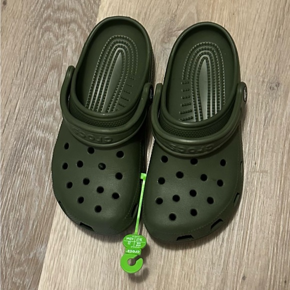 CROCS Classic Olive Clogs - Picture 2 of 3
